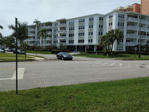 1100 N SHORE DRIVE NE UNIT 507