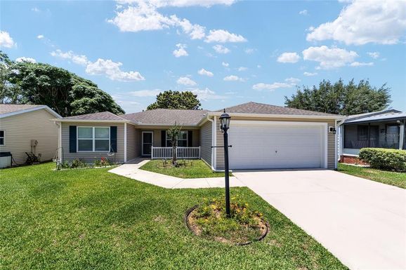 1614 PINEHURST DRIVE