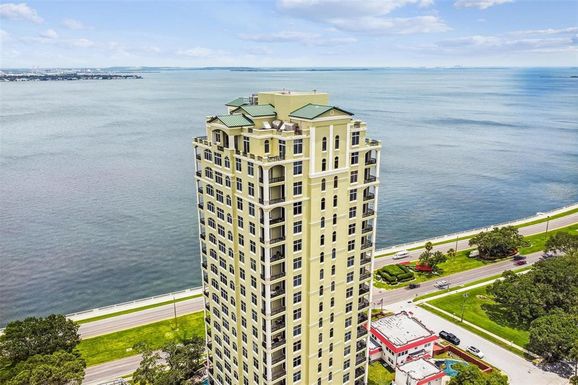 3203 BAYSHORE BOULEVARD UNIT PH