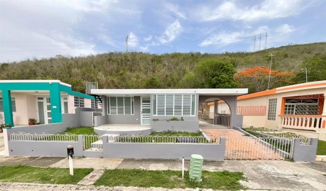 NN-6 STREET 40 JARDINES DEL CARIBE