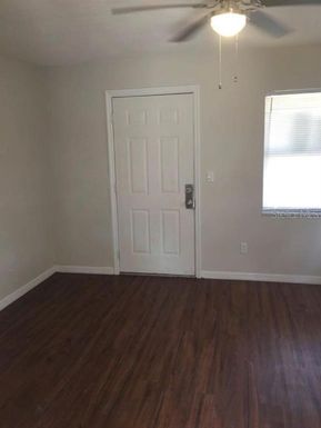 5600 NE 32ND STREET UNIT 1