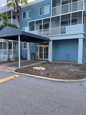 2700 COCONUT BAY LN UNIT 437