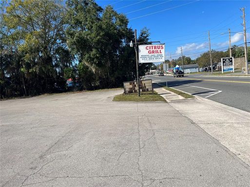 20430 E PENNSYLVANIA AVENUE