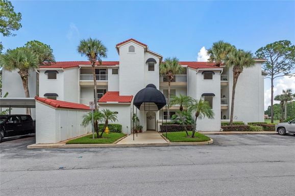 459 HAMPTONCREST CIRCLE UNIT 105