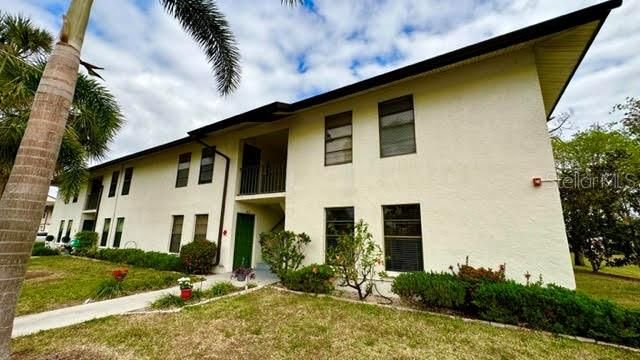 2135 CRYSTAL DRIVE # 50, FORT MYERS FL 33907