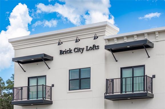 419 SE 1ST AVENUE UNIT 203