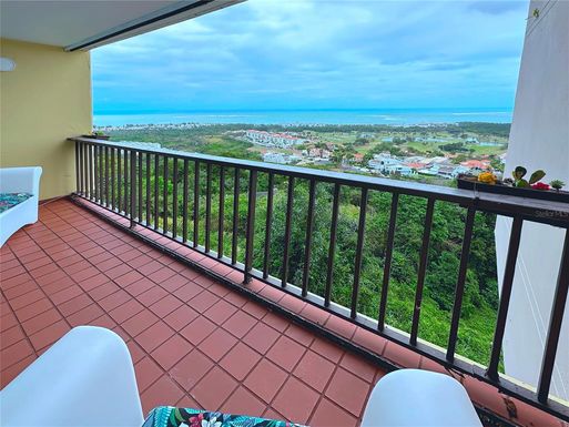 Cond BEACON HILL TERRACES UNIT A102