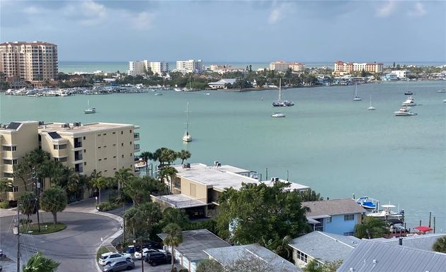 255 DOLPHIN POINT UNIT PH-12