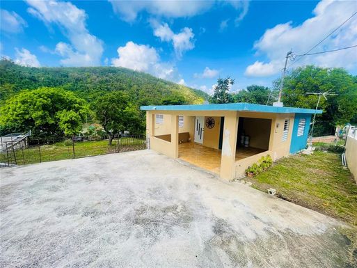 ST. 2 COMM. MAGUEYES UNIT 131