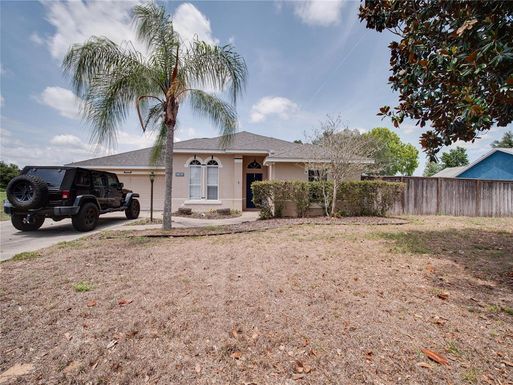 36747 SUNDANCE DRIVE, GRAND ISLAND FL 32735