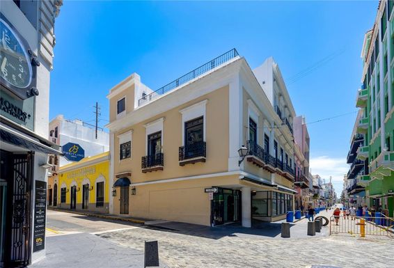 251 FORTALEZA STREET UNIT 2-3