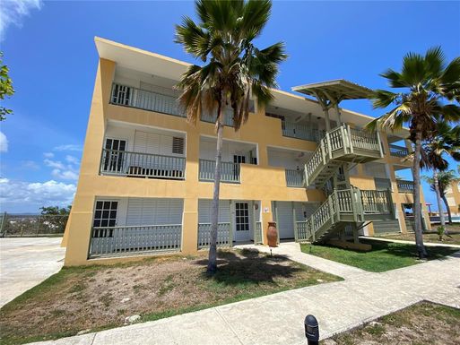 301 km 11.7 D-301 PLAYAS DEL CARIBE RESORT , BOQUERON COMBATE UNIT D301