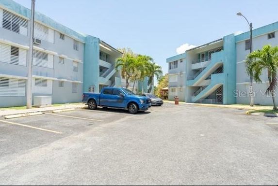 Apt. 205 BORINQUEN PARK UNIT 205