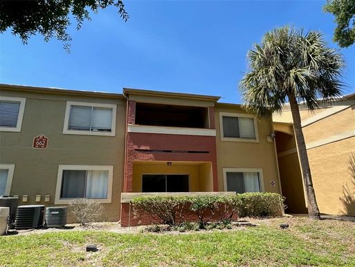 662 KENWICK CIRCLE UNIT 103