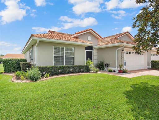5049 HARBOUR DRIVE, OXFORD FL 34484