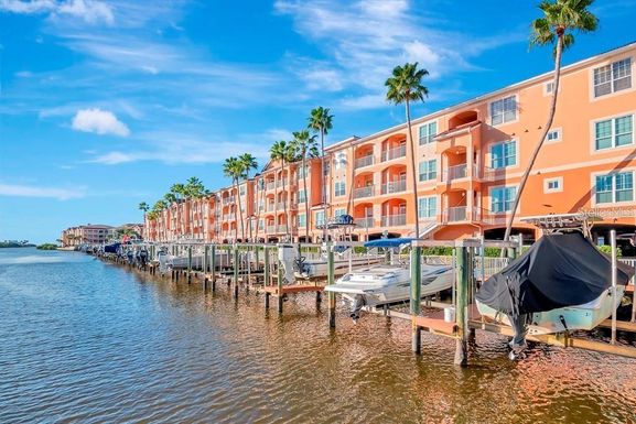 5000 CULBREATH KEY WAY UNIT 1315