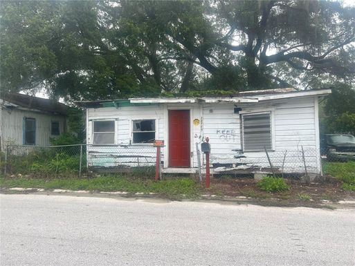 38719 DIXIE DRIVE, DADE CITY FL 33525
