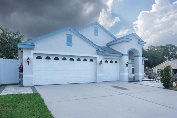 3090 OAKBROOK CIRCLE, CLEARWATER FL 33759