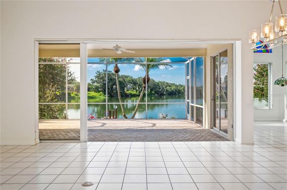 4431 WINDING OAKS CIRCLE