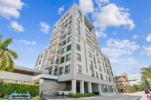 5 N OSCEOLA AVENUE UNIT 702