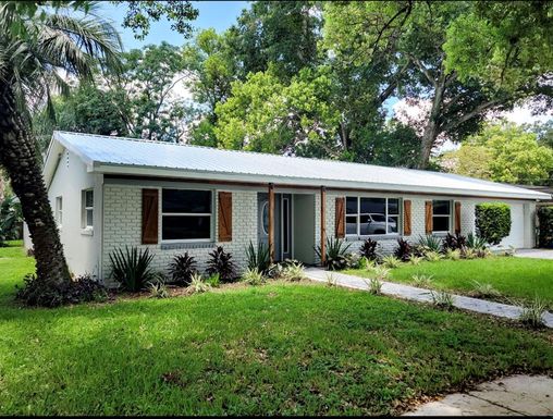 3100 LAKE ARNOLD PLACE