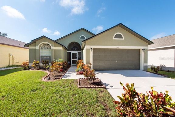 6923 WATERBROOK COURT, GIBSONTON FL 33534