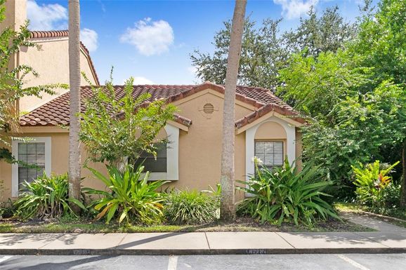 1224 N FAIRWAY DRIVE, APOPKA FL 32712