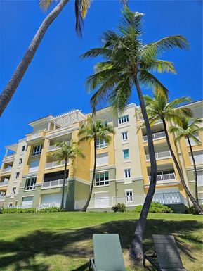 100 OCEAN DRIVE UNIT 221