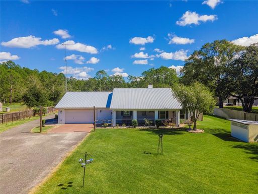 442 QUARTER HORSE LANE