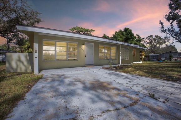 1738 BANANA STREET S, PORT CHARLOTTE FL 33980