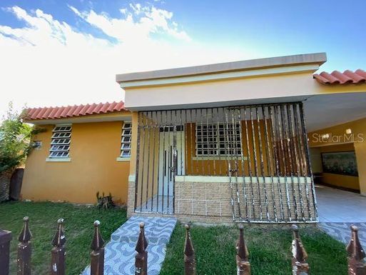 L22 RED ST ESTANCIAS DEL PARRA LAJAS PR 00667