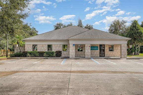 2180 N COURTENAY PARKWAY, MERRITT ISLAND FL 32953