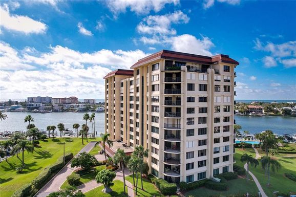 700 ISLAND WAY # 605, CLEARWATER BEACH FL 33767