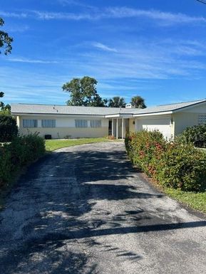 135 DONNA COURT, PUNTA GORDA FL 33950