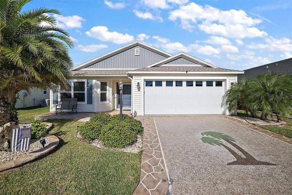 5803 HICKEY WAY, THE VILLAGES FL 32163