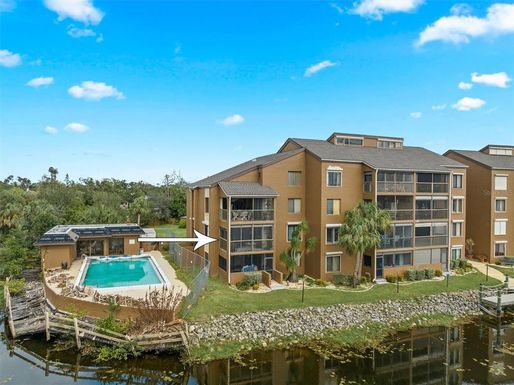 2069 W LAKEVIEW BOULEVARD # 6, NORTH FORT MYERS FL 33903
