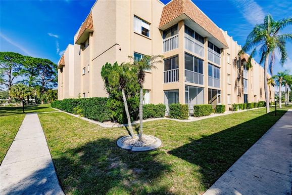 1540 GLEN OAKS DRIVE E UNIT B-221