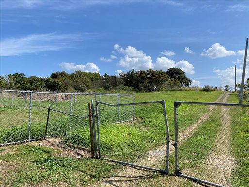 SR-102 km 9.6 lot 3 BARRIO JOYUDAS SR-102 KM 9.6 CABO ROJO PR 00623