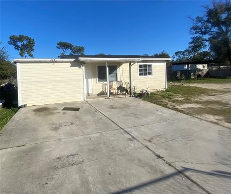 4736 W CONCORD AVENUE