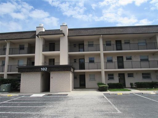 102 CAPRI ISLES BOULEVARD UNIT 206