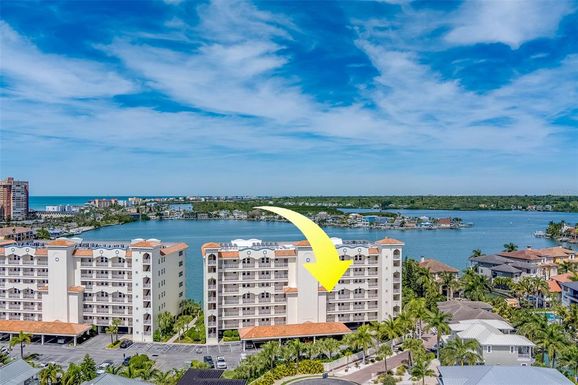 17745 GULF BOULEVARD UNIT 303