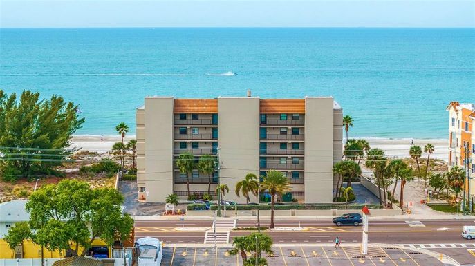 13650 GULF BOULEVARD UNIT 302