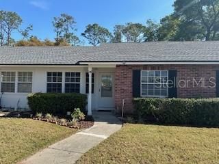 15 KINGS COLONY COURT