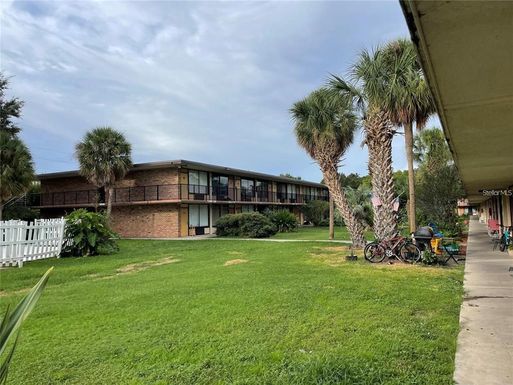 7900 ORANGE BLOSSOM TRAIL UNIT 1093