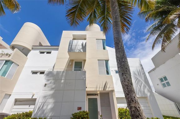 87 VILLAS DE GOLF ESTE