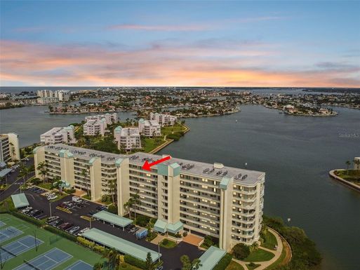 7963 SAILBOAT KEY BOULEVARD S UNIT 802