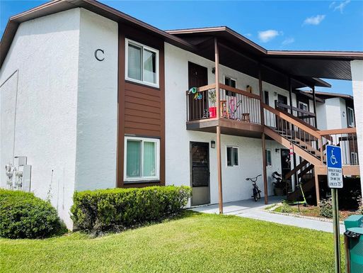 39132 COUNTY ROAD 54 UNIT 2062