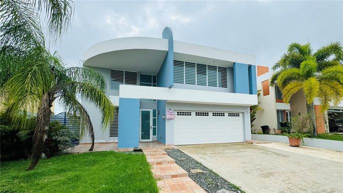 calle Faisan URB. HACIENDA PALOMA