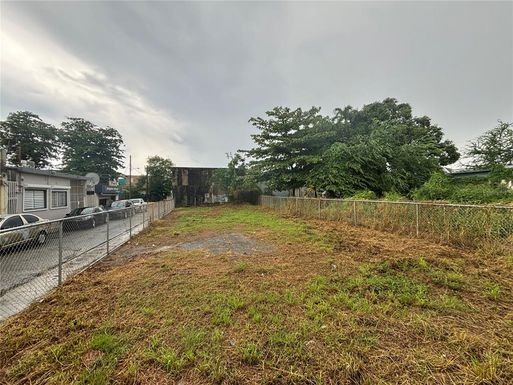 C. LUIS A TORREGROSA