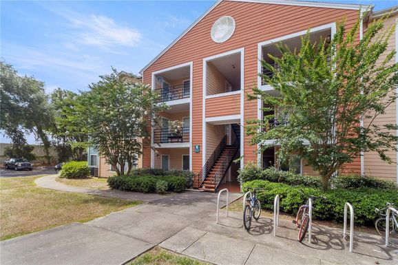 2601 SW ARCHER ROAD UNIT 244